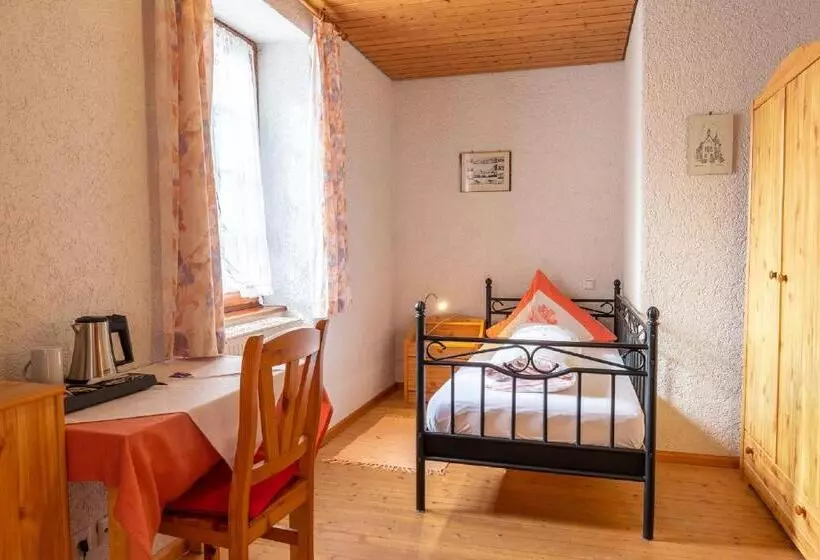 ユースホステル Gästehaus Kaltenbach
