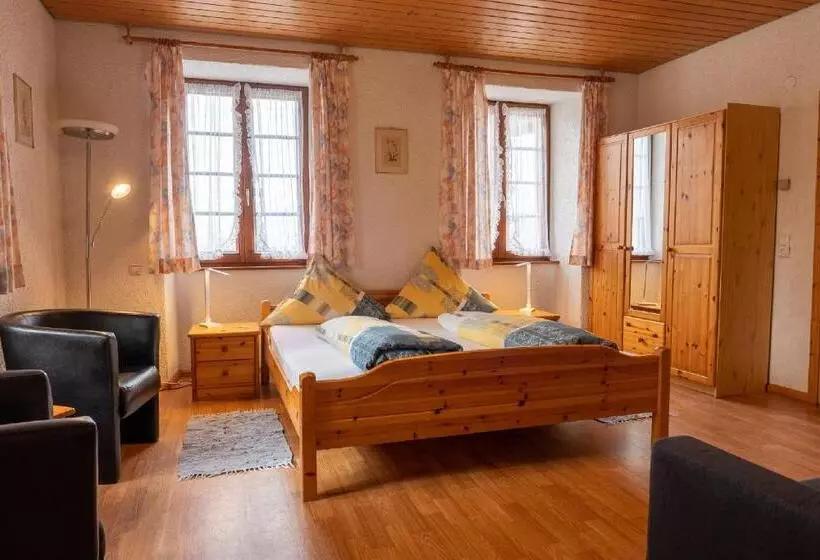 ユースホステル Gästehaus Kaltenbach