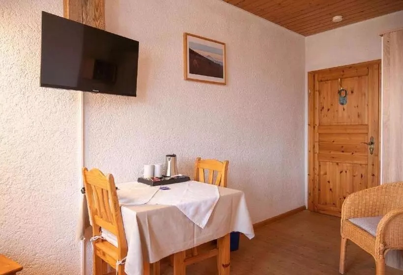 ユースホステル Gästehaus Kaltenbach