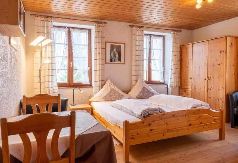 ユースホステル Gästehaus Kaltenbach