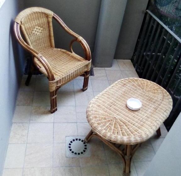 تختخواب و صبحانه Officina Urban Sleep