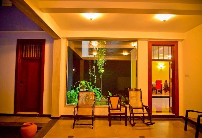 Hotel Siluni S Villa