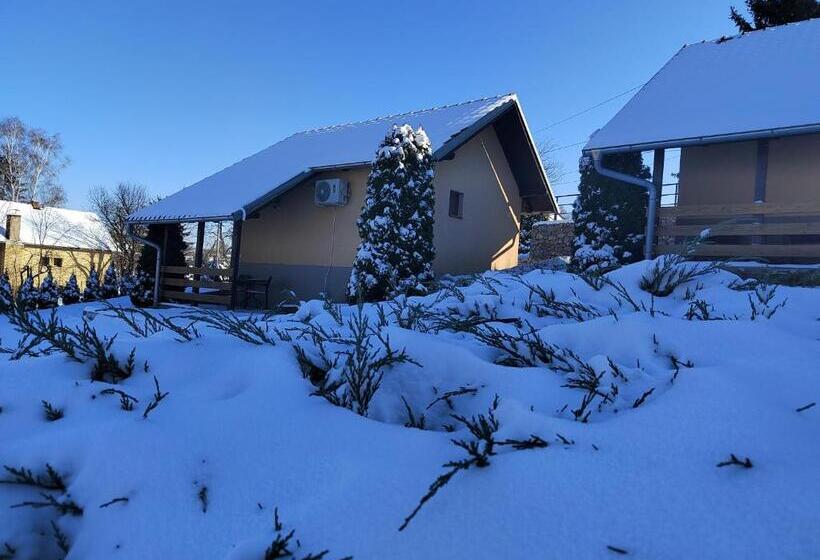 پانسیون Garden 022