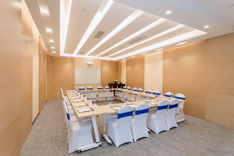 فندق Holiday Inn Express Tianshui City Center, An Ihg