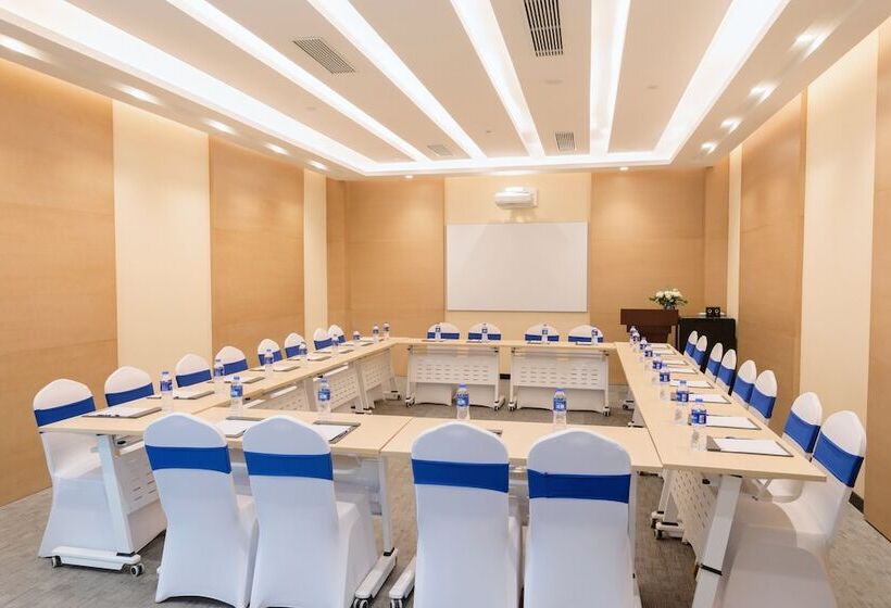 فندق Holiday Inn Express Tianshui City Center, An Ihg