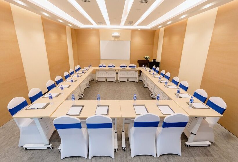 فندق Holiday Inn Express Tianshui City Center, An Ihg