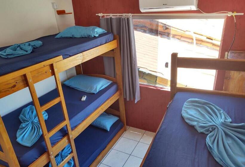 Mundo Da Lua Hostel