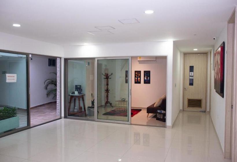 פנסיון Apartaestudios Lagos