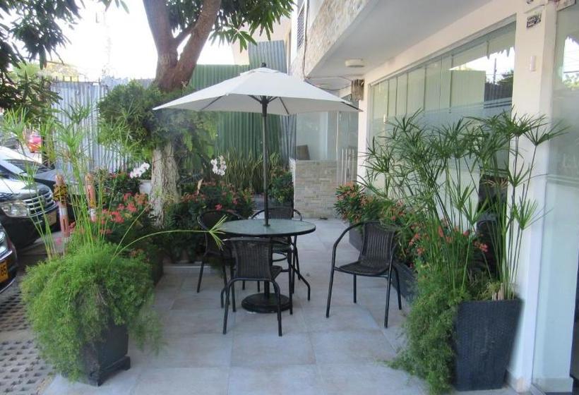 פנסיון Apartaestudios Lagos