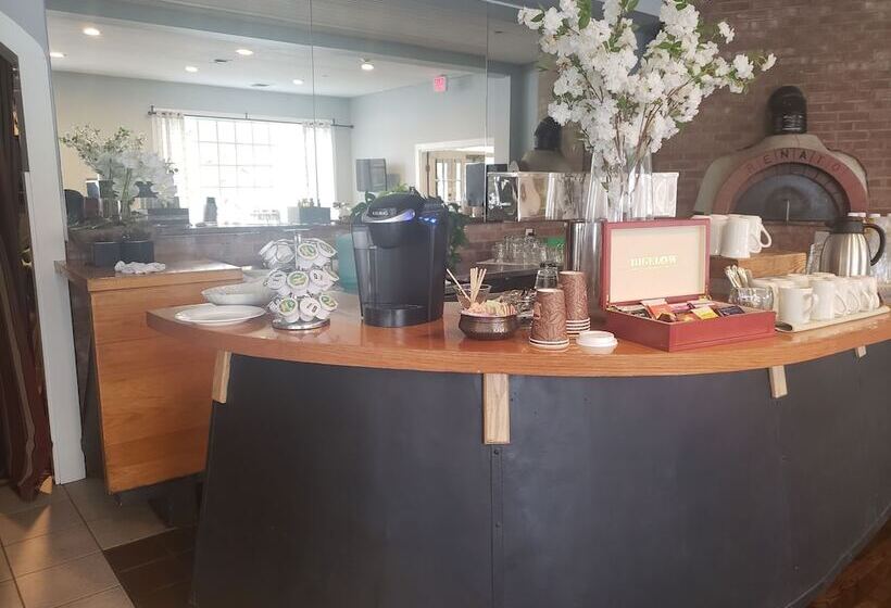 호스텔 The Inn At Longshore