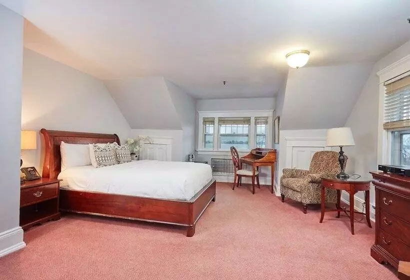 Retkeilymaja The Inn At Longshore