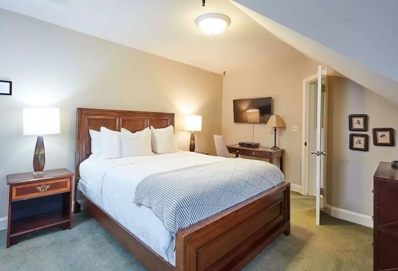 Retkeilymaja The Inn At Longshore