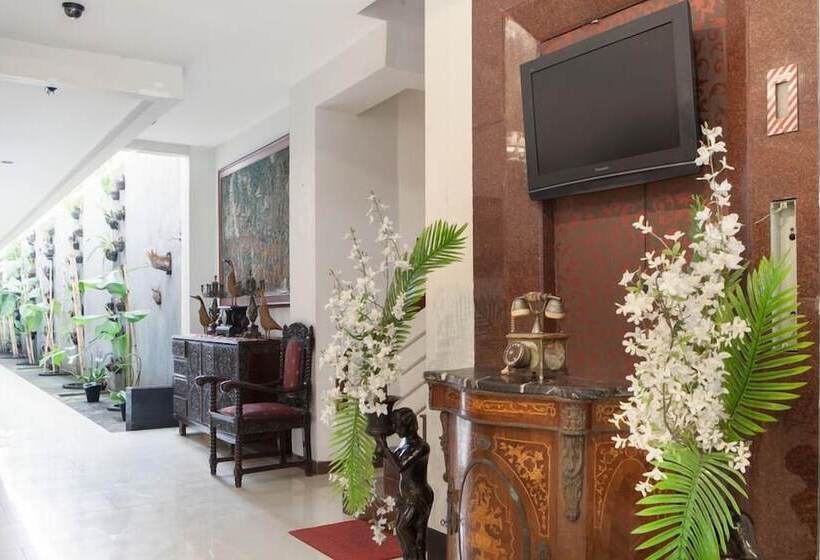 בית מלון כפרי Reddoorz Near Trans Studio Mall 3