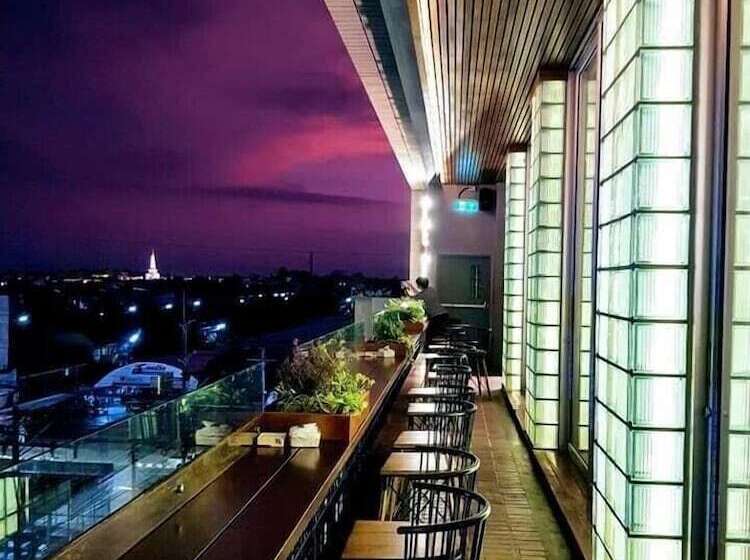 Отель Laekhon Nonbai