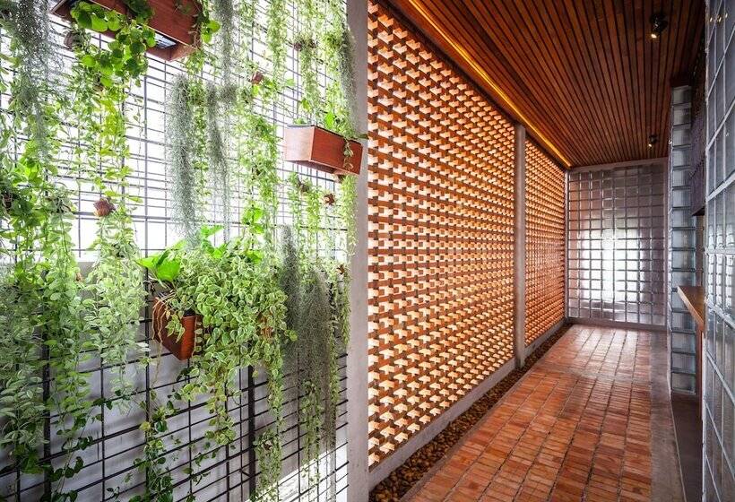 Отель Laekhon Nonbai