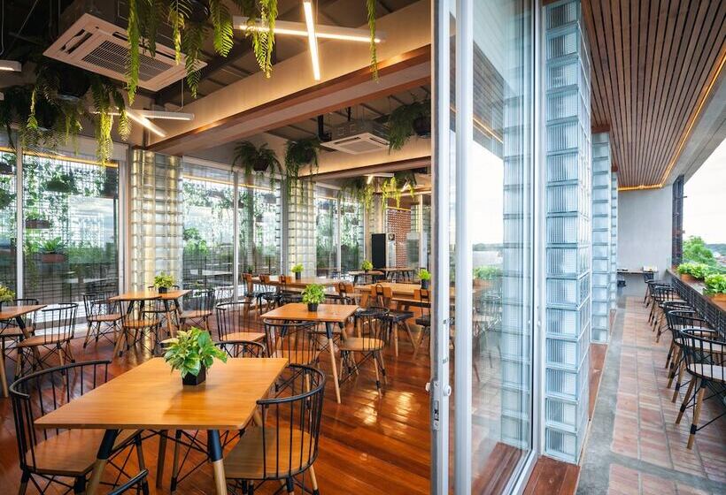 Отель Laekhon Nonbai