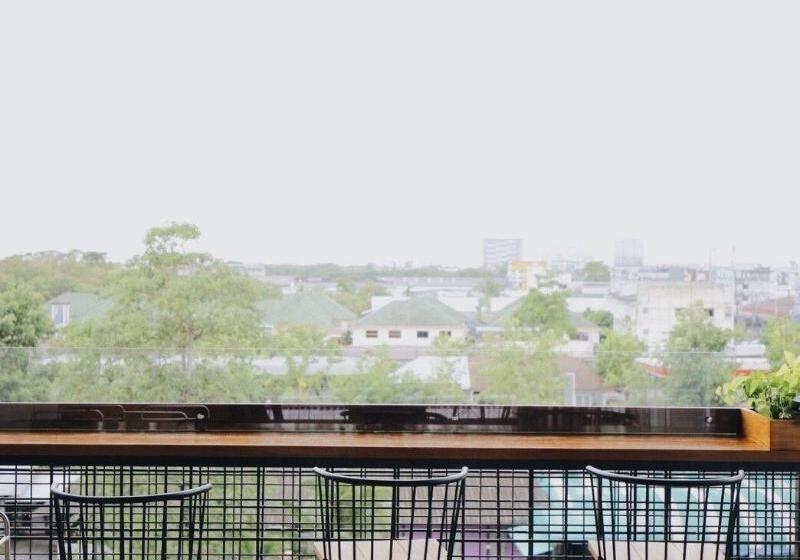 Отель Laekhon Nonbai