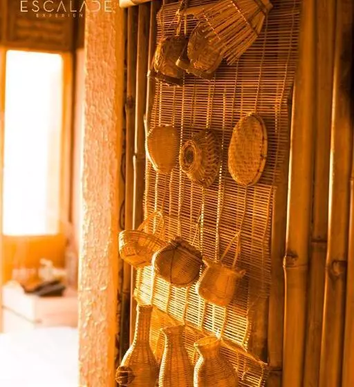 استراحتگاه Escalade Experience