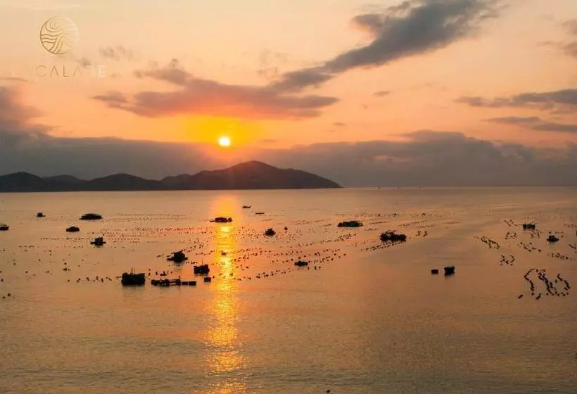 استراحتگاه Escalade Experience