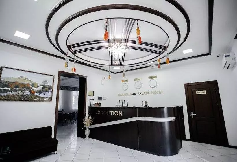 ホテル Karakalpak Palace