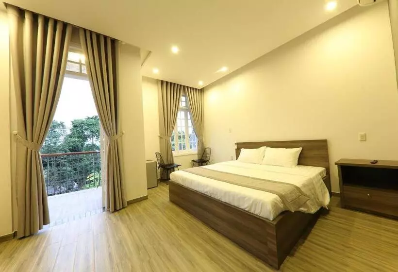 هتل Hill Bungalow