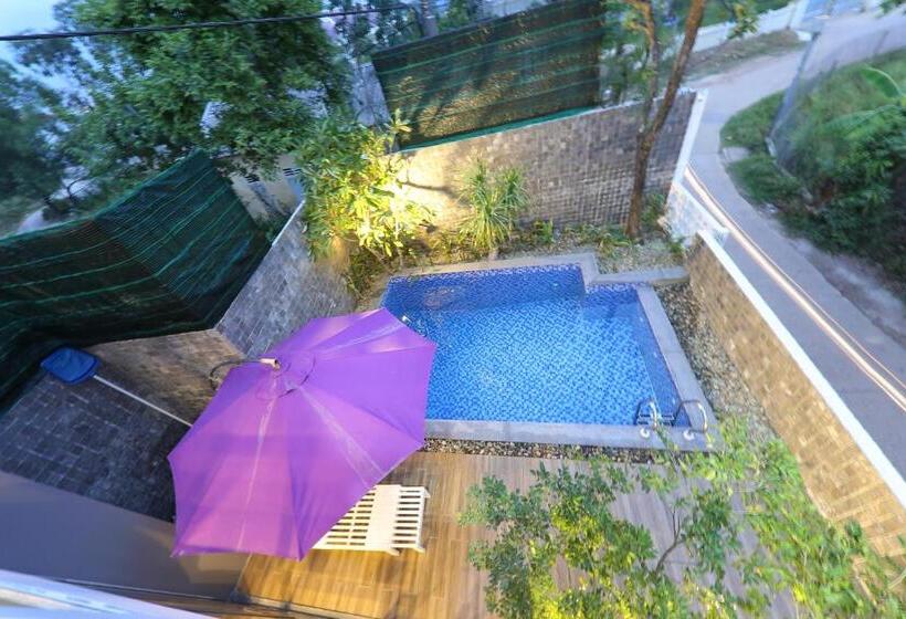 هتل Hill Bungalow