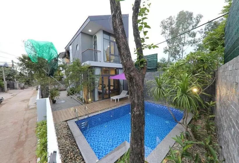 هتل Hill Bungalow