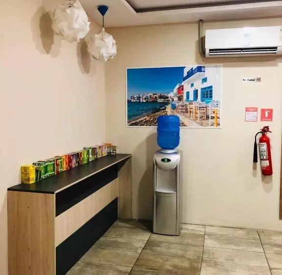 ペンション Hostal Malania