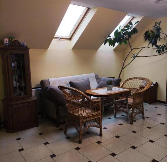 בית מלון כפרי Delfin