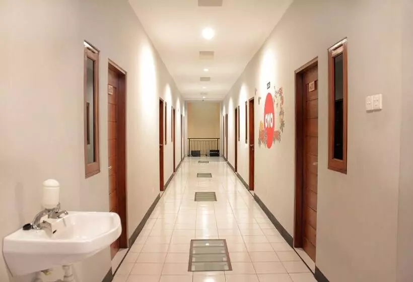 Hotelli Rumah Ayub Syariah