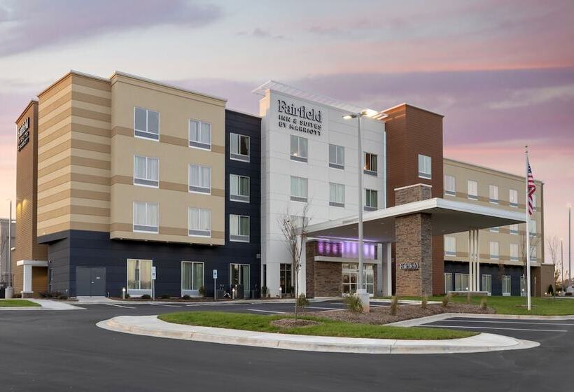 ホテル Fairfield Inn & Suites By Marriott Mebane