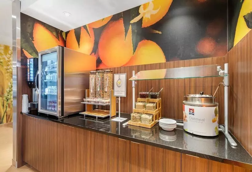 Hotelli Fairfield Inn & Suites By Marriott Mebane