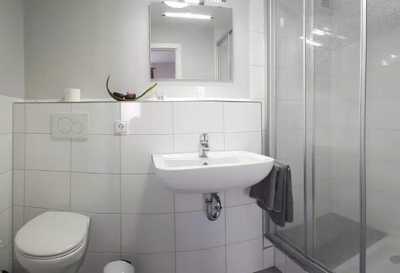 Hotelli Gasthof Wolfs Stuben