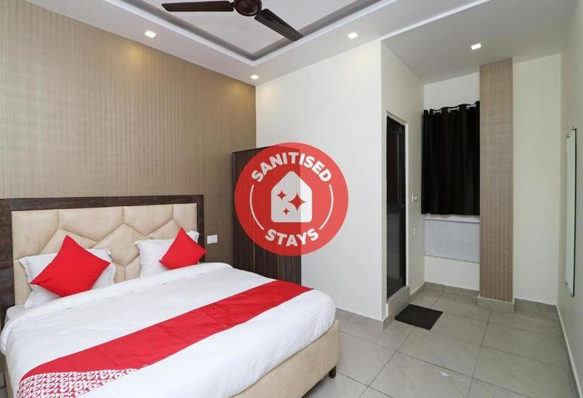 فندق Oyo 15431 Elibrista