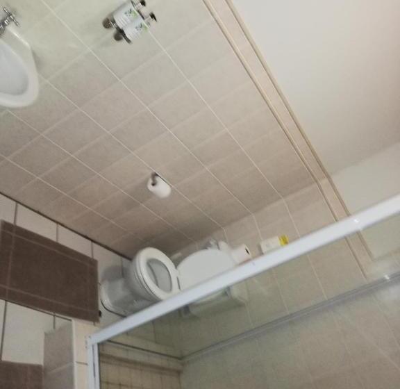 بنسيون Twins Guesthouse No Load Shedding