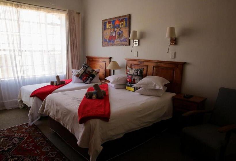 بنسيون Twins Guesthouse No Load Shedding