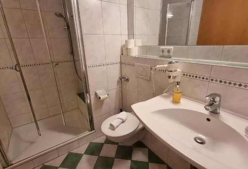 Retkeilymaja Gasthof Seerose