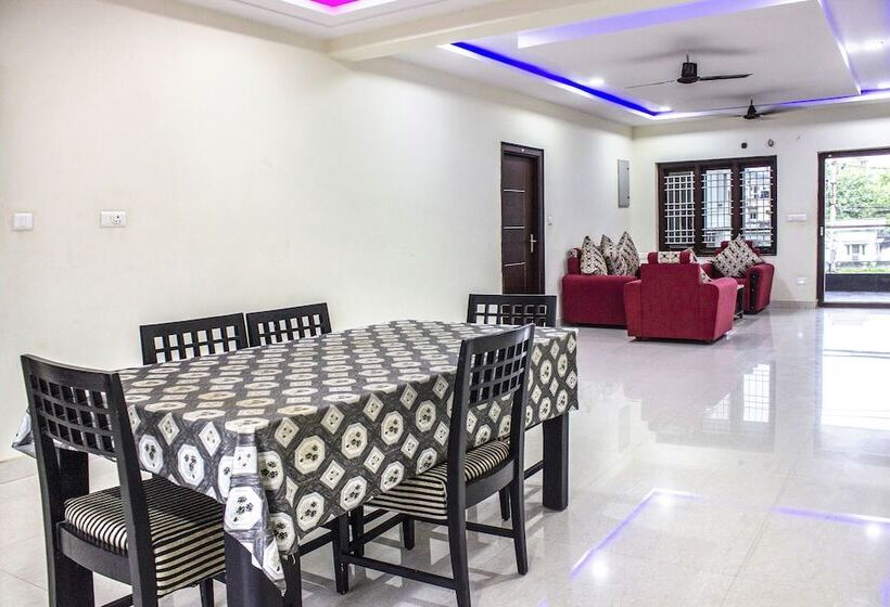 Fabhotel Snehitha Inn