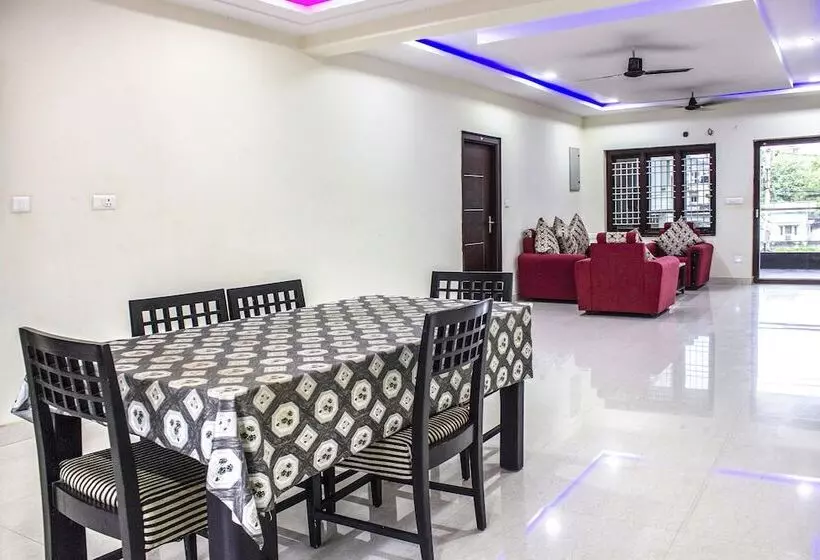 Fabhotel Snehitha Inn