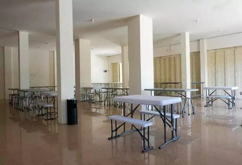 Majatalo Reddoorz Near Akademi Kepolisian Semarang