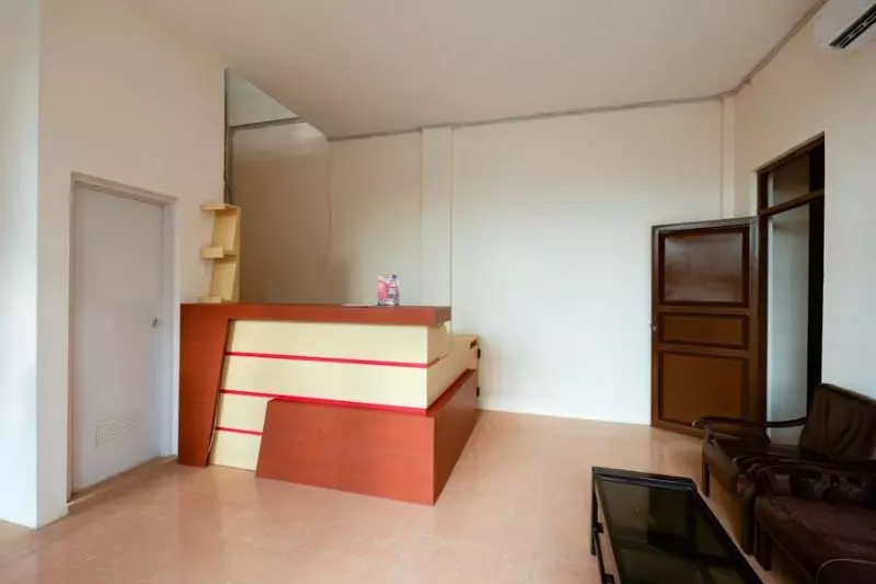 Majatalo Reddoorz Near Akademi Kepolisian Semarang