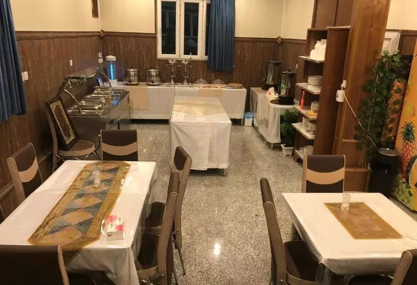 ホテル Al Nahrain