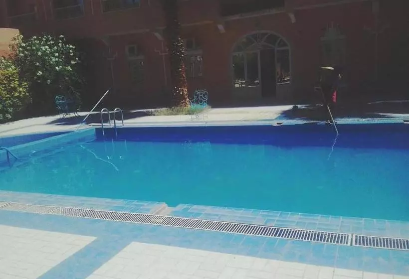 Hotel Mabrouka