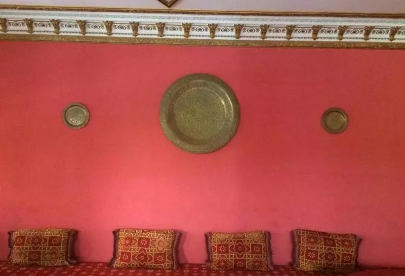 Hotel Mabrouka