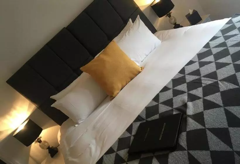 Majatalo 4 Canon Lane