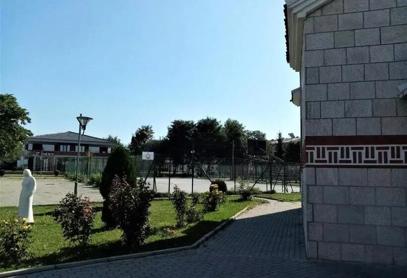 پانسیون Apartment Elmari