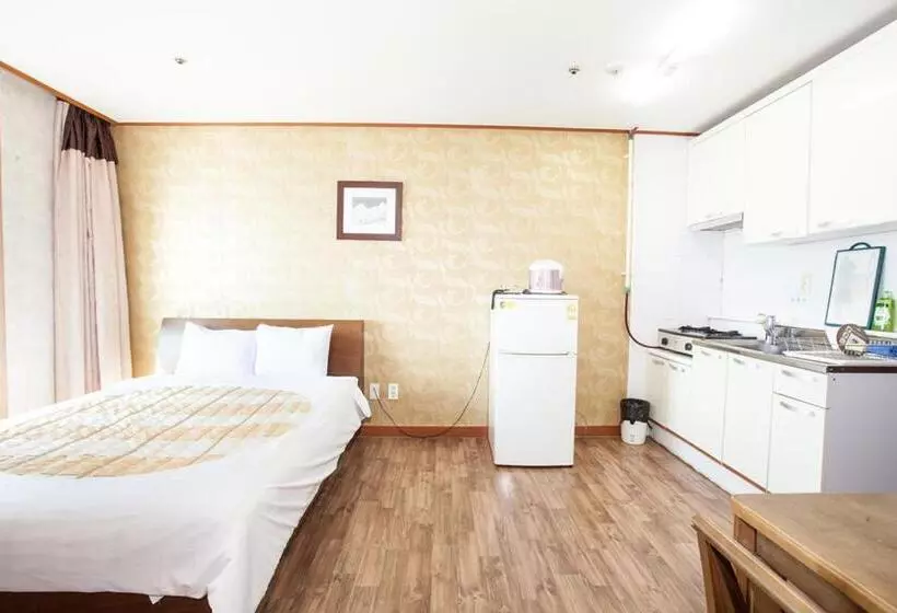 Lomakeskus Jeju Ilsung Beach Condo