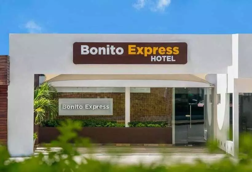 ホテル Biza Express