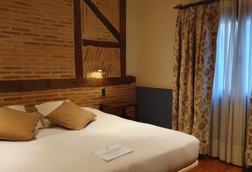 乡村酒店  El Rincón De Rascafría