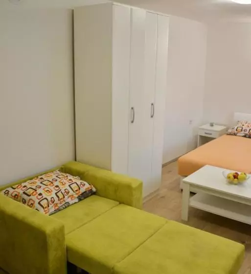 پانسیون Apartman Hrupjela